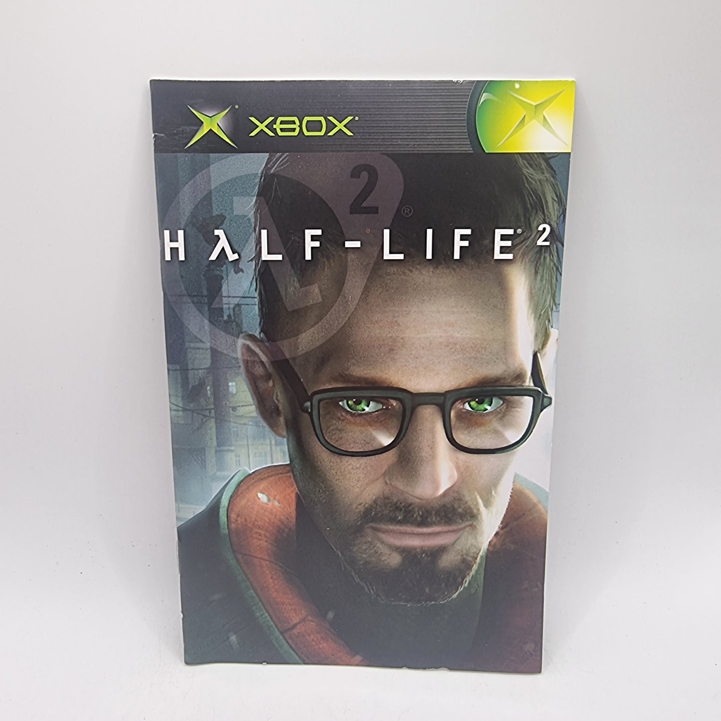 Half-Life 2 Xbox Game